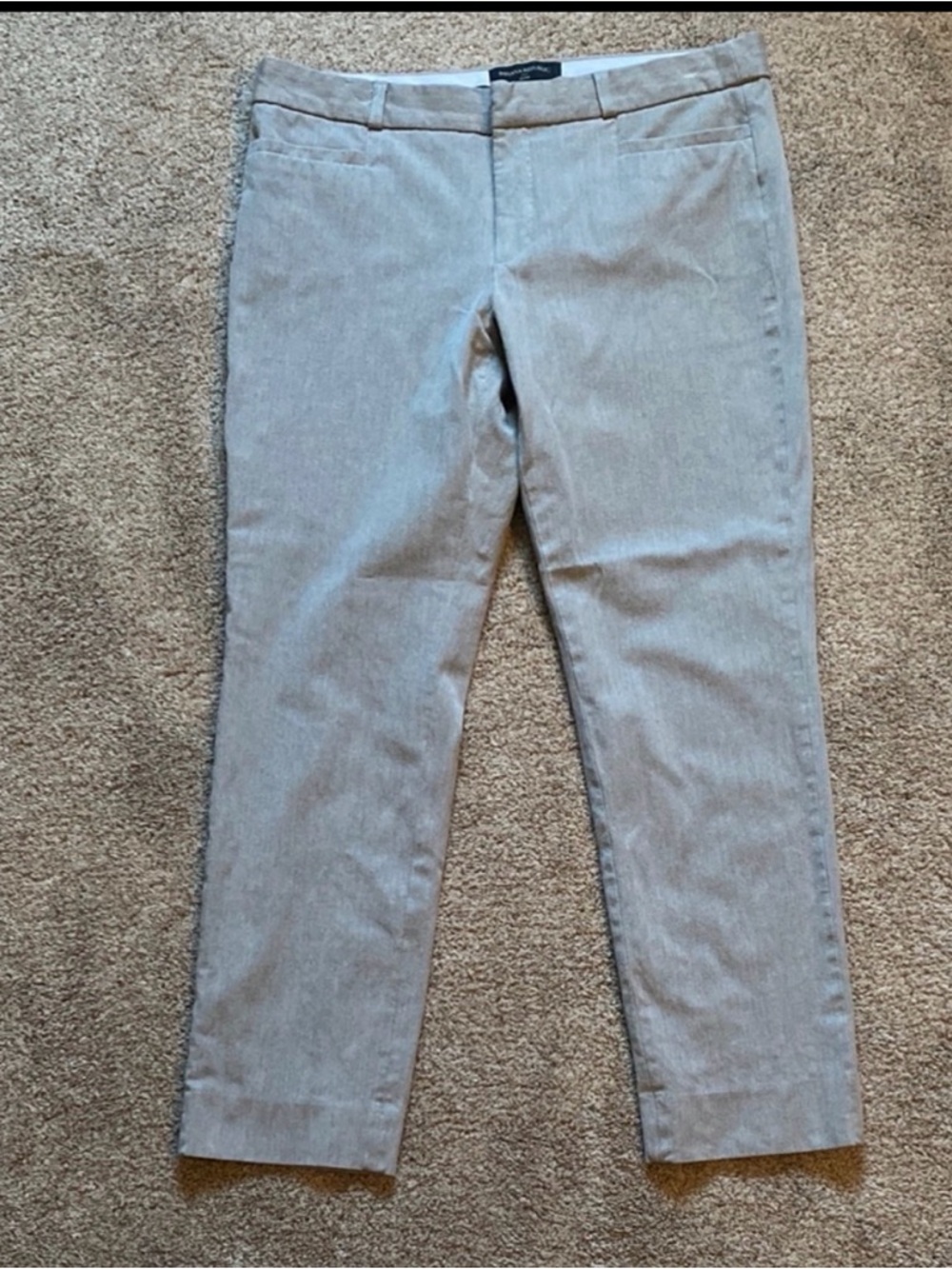 Banana Republic gray dress pants women’s size 10. Sloan style.